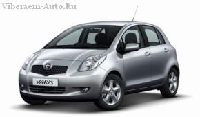 Машина Тойота Yaris